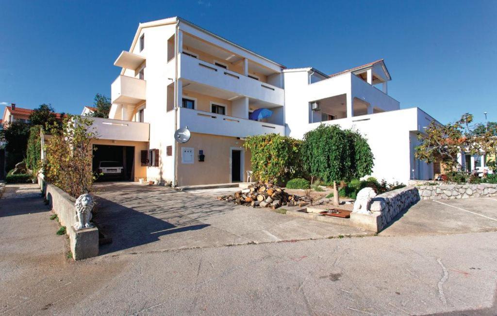 Studio Apartman Krk Town Exterior foto