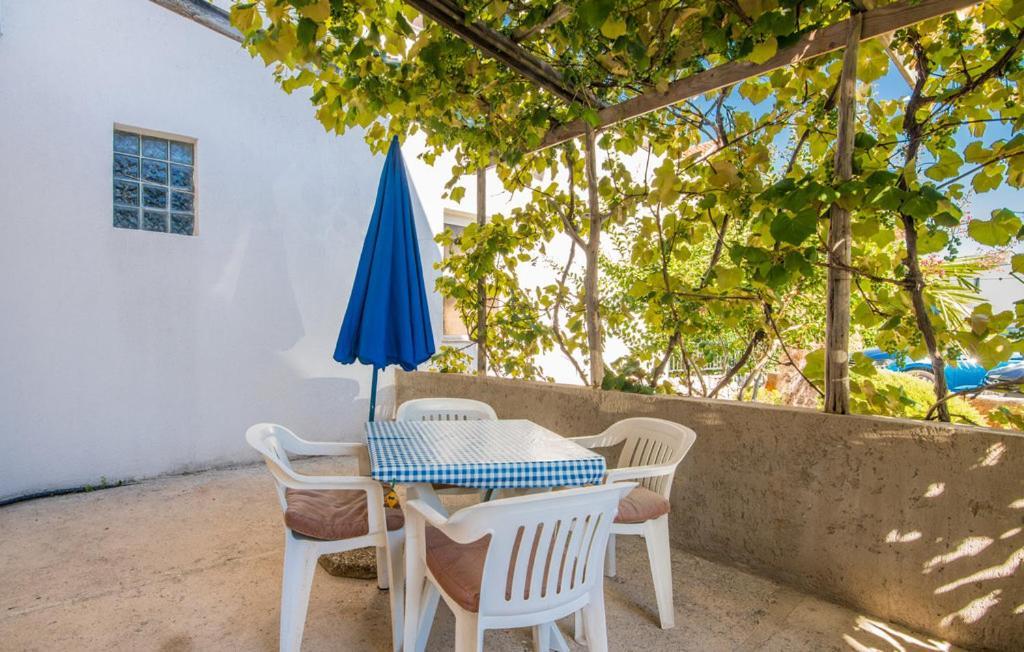 Studio Apartman Krk Town Exterior foto