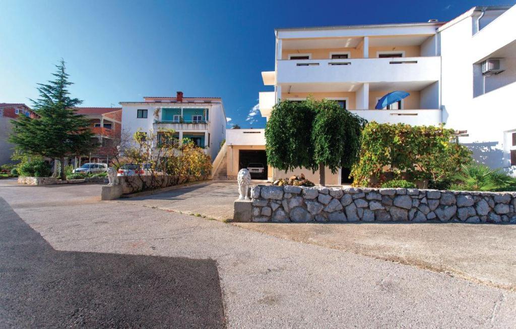 Studio Apartman Krk Town Exterior foto